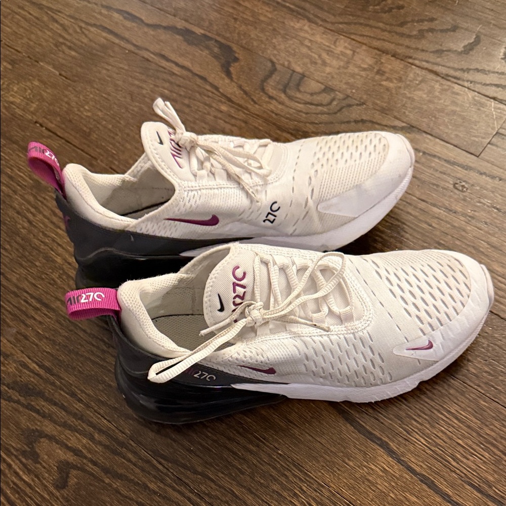 Nike Air Max 270
